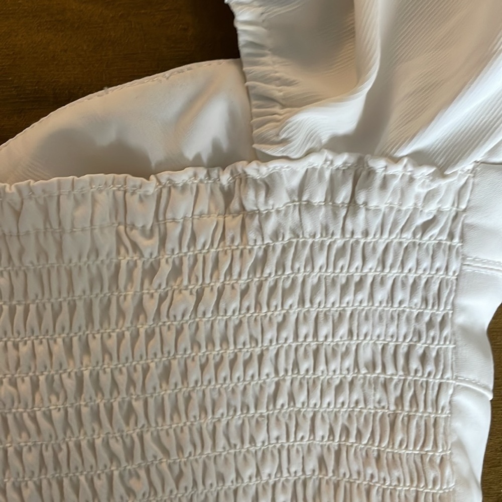 Amanda Uprichard Tia Top - Picture 7 of 8